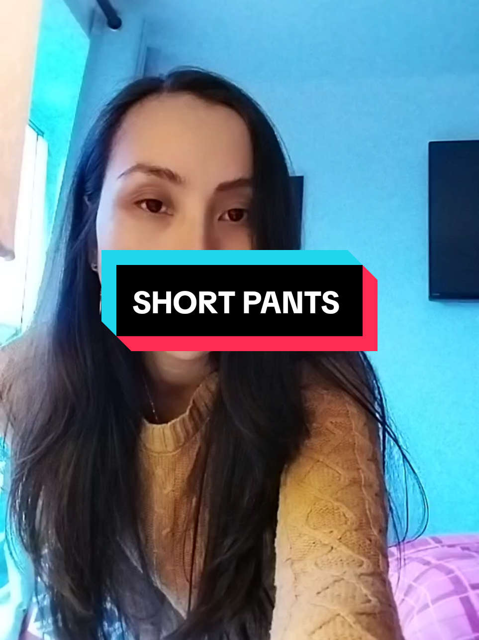 Short pants dengan bahan ringan dan adem, nyaman dipakai untuk olah raga & santai sehari-hari. #shortpants #shortpantswanita #legingpendek #shortpantsmurah #rekomendasishortpants 