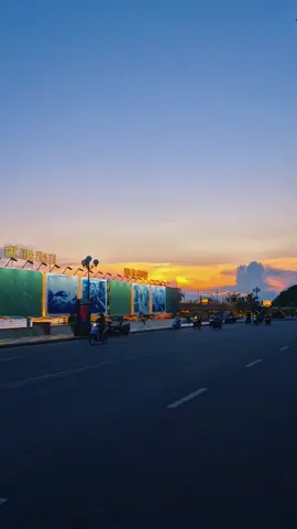 Chạy lòng vòng mà cũng suy tư 😊biết khi nào mới có thời gian dạo biển chiều để ngắm hoàng hôn nữa đây 🥰🥰🥰#canhdepthiennhien #vungtau #xuhuongtiktok #tramcamxuc 