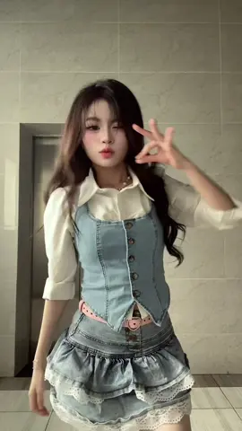 Dí dc cục dàng bằng con bít mới đêyyy @Nemi🪼 🙈🙈🙈 Tuyển idol @V-WORLD 019 #Newworld #vworld #nemi 