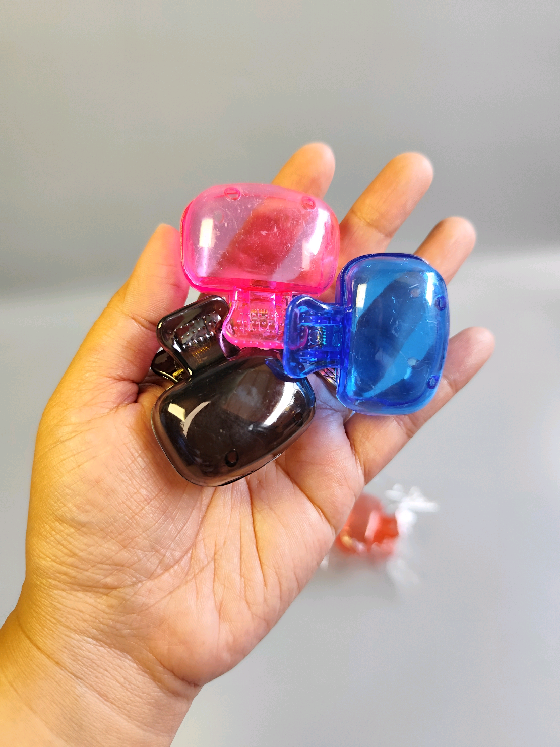 Toothbrush Protected Cover.  Mas hygenic pag maganda cover ng yong toothbrush.  #toothbrushcover #protectedcover #tiktokfinds  #toothbrushclipcover #toothbrushcase 