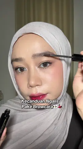 secandu ituu ngalis pake eyebrow mascara , kalian harus cobain juga yg inii 🫶🏻@INEZ COSMETICS #TheLegendKeepsGettingBetter #SemuBisaNgalis #eyebrowmascara 
