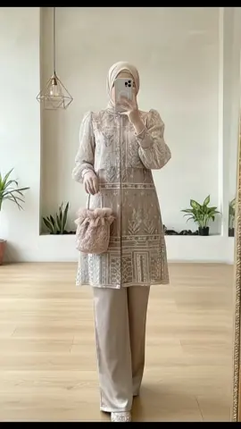 cakep poll😍 #setelanwanita #setelankondangan #ootdkondangan #outerbrukat #setouter 