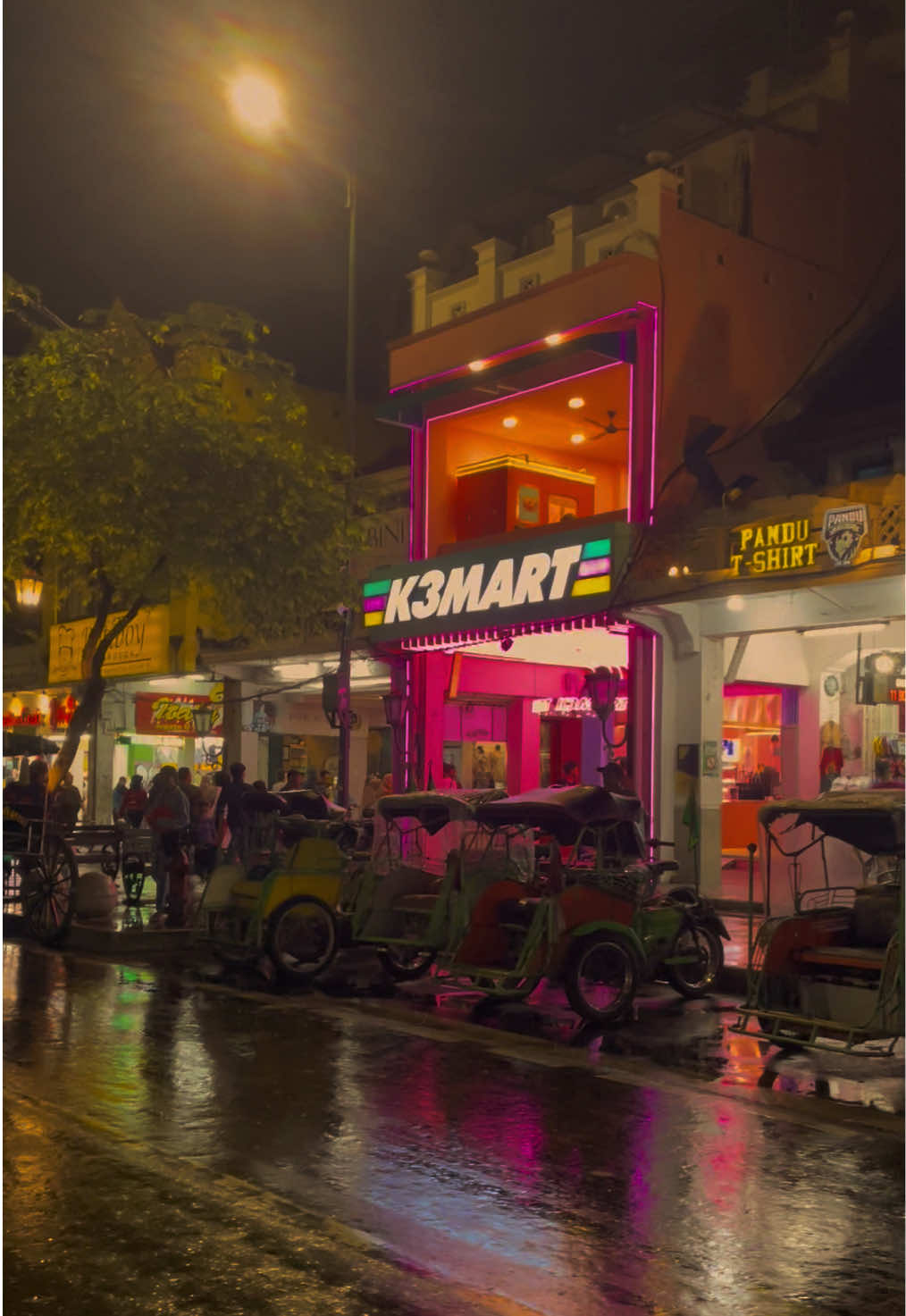 Jogja after rain🌧️🤍#jogja24jam #malioboro #fyp #afterrain 