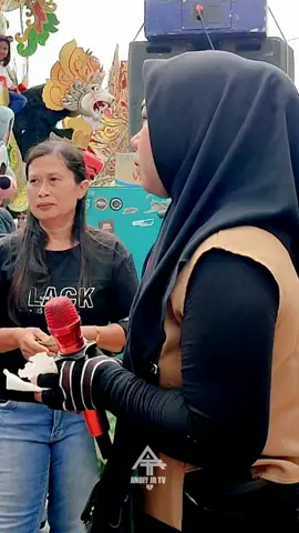 Ikatan getih beli mungkin bisa dipisahkena.. 😭