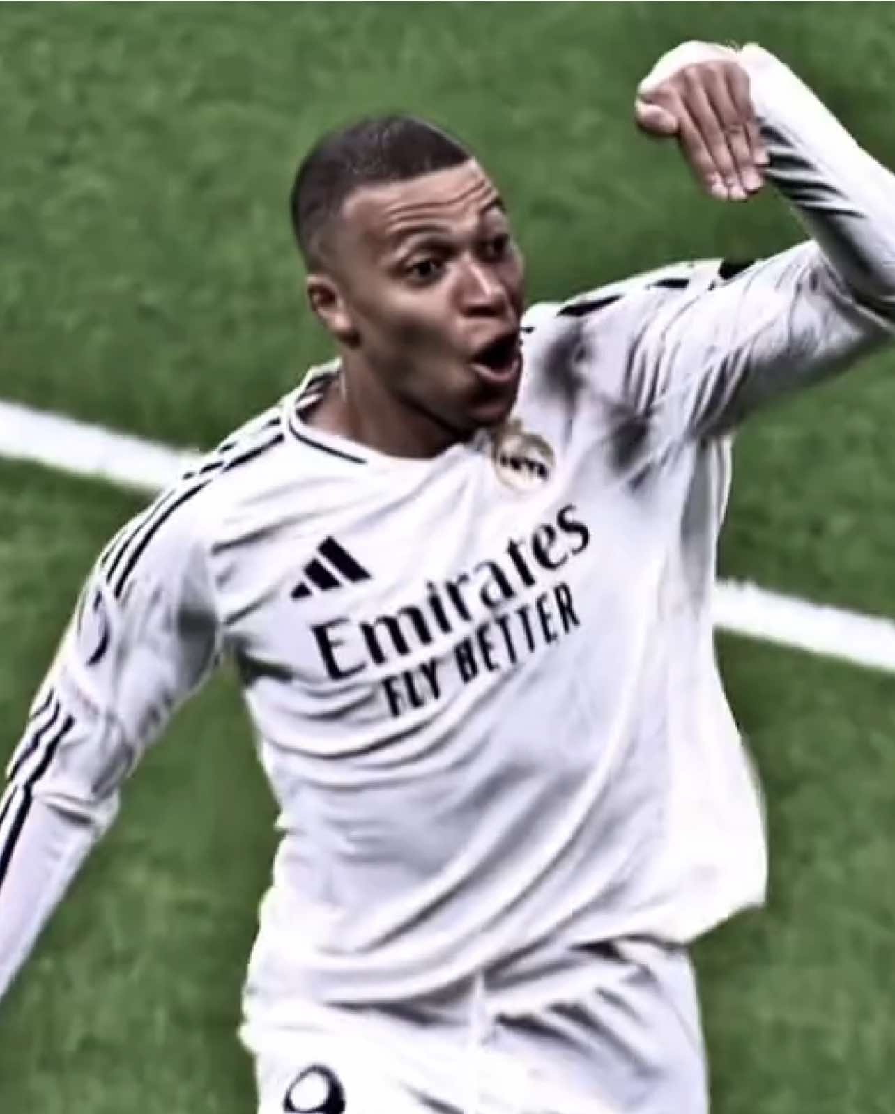 اي رجل يقول إنني ملك ، ليـسَ ملكاً حقيقياً . #mbappe  #realmadrid #foryoupage  #yyyyyyyyyyyyyyyyyyyyyyyyyyyyyy #برشلونة 