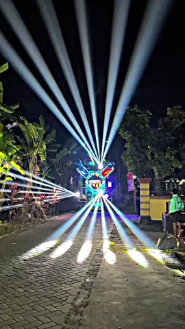 Iwak tuna pasti memanjakan mata 🤩🔥 @HKL LIGHTING @TEAM NGOKOS MALANG  #soundhoregjawatimur #soundhoregmalang #karnavalkarangsonongunut #fyp #fypage 