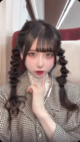 この髪型の正式名称が分からない❕だれかおしえて❕❕ #ヘアアレンジ