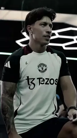 Lisandro Martínez, Bek yang Tak Kenal Takut  #lisandromartinez  #manchesterunited  #theartofdefending  #football #fyp 