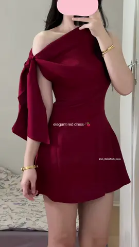 this classy red dress for christmas>>  #minidress #offshoulder #fyp #elegant #backless trending party casual formal semi foryou slimfit fitted bodycon OOTD fy fashion outfit inspo ideas f2f acquaintance year end maroon burgundy cherry red 