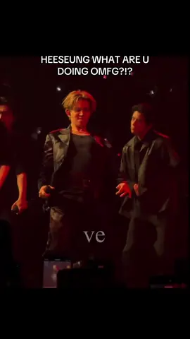 WHAT THE FCK?!? #heeseung#enhypen#hot#flirty#engene 