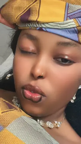 @khadijarijiyarlemo @use1122357940 