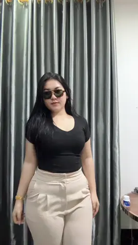 am obsessed with my weight😂