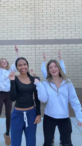 ahhh dance dance dance!! @𝓚𝓲𝓼𝓬𝓲𝓪ꨄ @⚓️ddy♾️🔝 @✡︎𝔸𝕕𝕕𝕪 𝕒𝕟𝕕 𝕒𝕝𝕪☆ #fyp #repost #jesuslovesyou #xyzbca #dance 