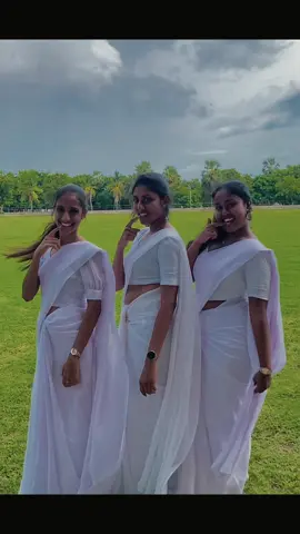 With my girls ✨❤️ @prasadi #fyp #trending #viral #batchphotoday #1millionaudition 