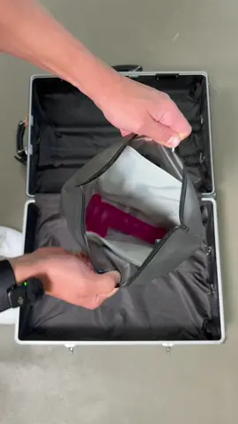 Can’t forget the 💄