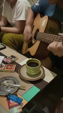 Kenangan terindah🎶 @ΛFIKΛ  @Abminor7  #kenanganterindah #nostalgia90an #coversong #tongkrongan #liriklagu 