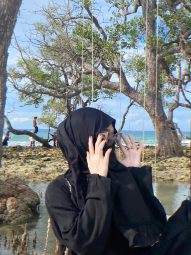 Dah itu aja  #ootdmuslimah #fyppppppppppppppppppppppp #fypage #muslimahhijrah #trending 