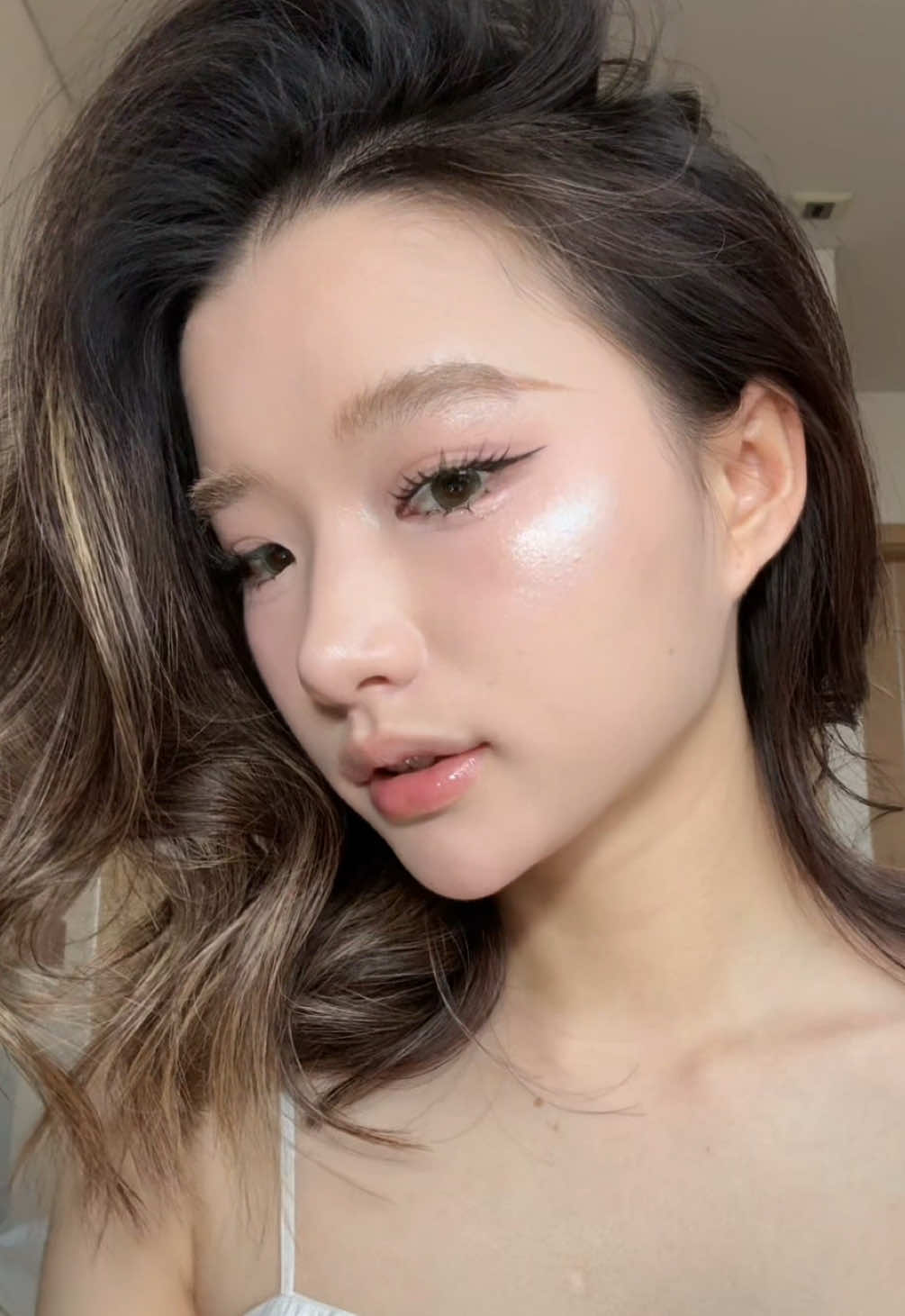 Sáng bừng luôn #focallurevn #highlighter #phanbatsang #slimehighlighter 