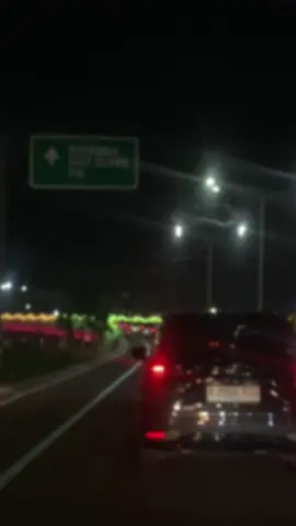 Kerja jauh dari keluarga bahkan merantau di negeri orang itu perjuangan, ada banyak hal yg dikorbankan…  Buat semua pejuang rantau, tetap kuat ya!  #tkitaiwan #pmitaiwan #taiwanindonesia🇹🇼🇮🇩 #yourpayid #fyppppppppppppppppppppppp 