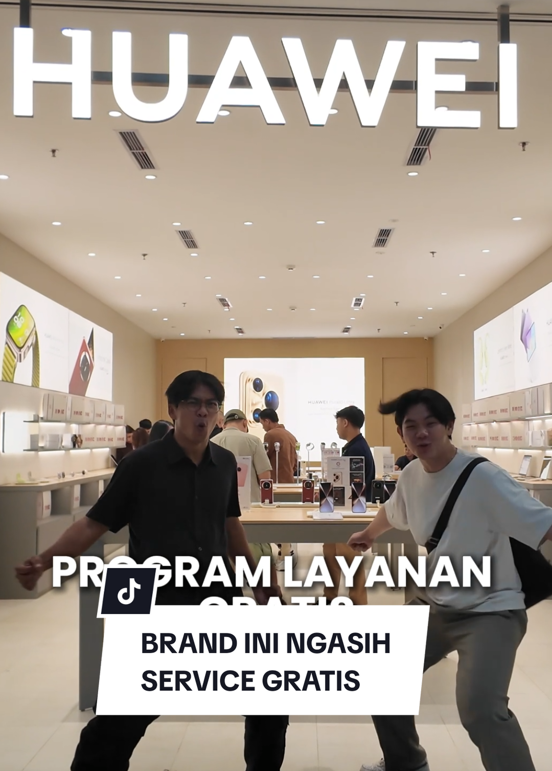 Lu udah nabung 2 tahun buat beli device, tapi lupa mikirin aftersales… ya boncos bre 😅 Untung Huawei ada Service Upgrade! Gratis cleaning, konsultasi, update, sampe kirim device via pos. Serba gratis, serba ramah, gua suka gua suka!  @Huawei Indonesia  #HUAWEIService #ServiceUpgradeProgram