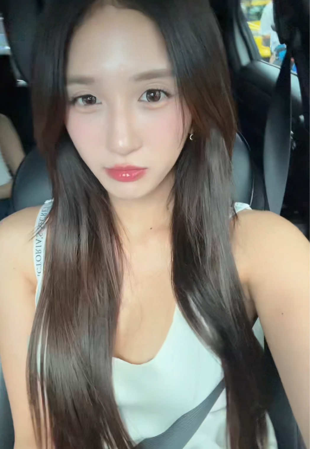 พี่ขอแอคคืนได้มั้ย