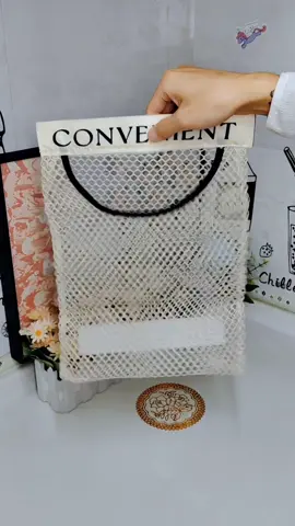 The stainless steel foldable frying basket is super convenient to put and lift, so you don’t have to worry about not being able to pick it up in time and causing it to burn#FryingBasket