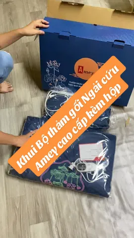 Bộ thảm ngải cứu amey kèm gối và hộp quá xịn sang #thamngaicuudongy #thamngaicuucaocap #thamngaicuuchinhhang #thamngaicuuvagoi #amey 