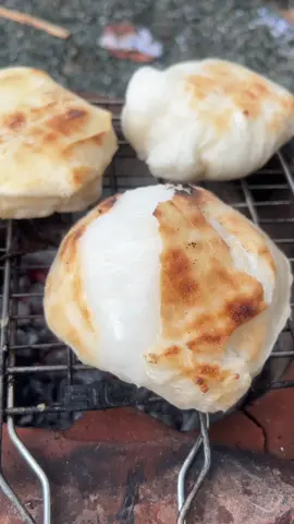 ข้าปุกโมจิดอย กรอบนอกนุ่มใน #อร่อยบอกต่อ  #ข้าวปุก #ม้งไทย #ชนเผ่า #ติ๊กตอกอย่าปิดการมองเห็นนะ🙏 