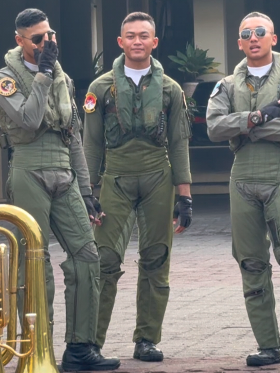 Mantap dan Gagah 🔥 Taruna Ganteng AAU Akademi Angkatan Udara TNI Angkatan Udara #tni #tniau #taruna #aau 