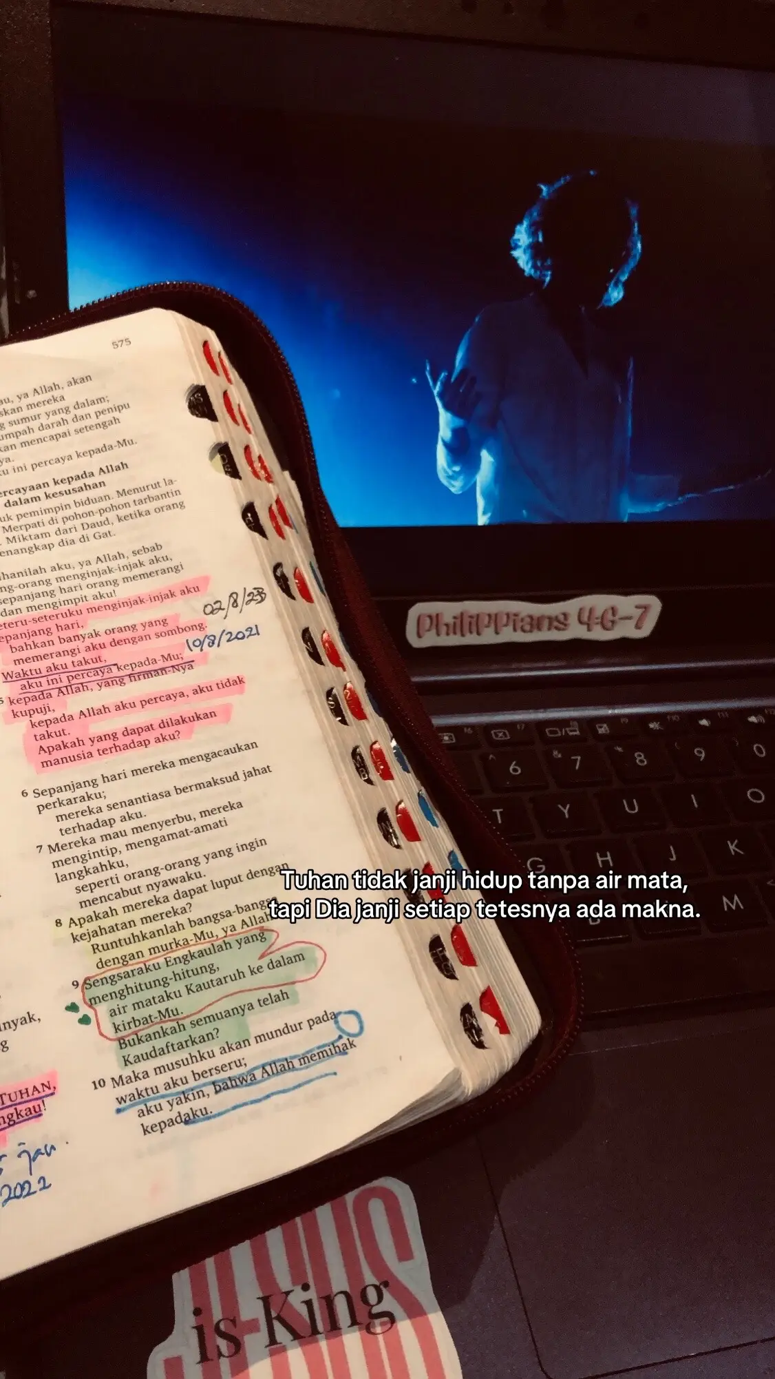 setiap tetes air mata yang tumpah di hadapan-Nya adalah doa yang didengar. Dia tidak akan membiarkan satu pun sia-sia, karena di balik penderitaan pasti ada rencana penebusan-Nya. 