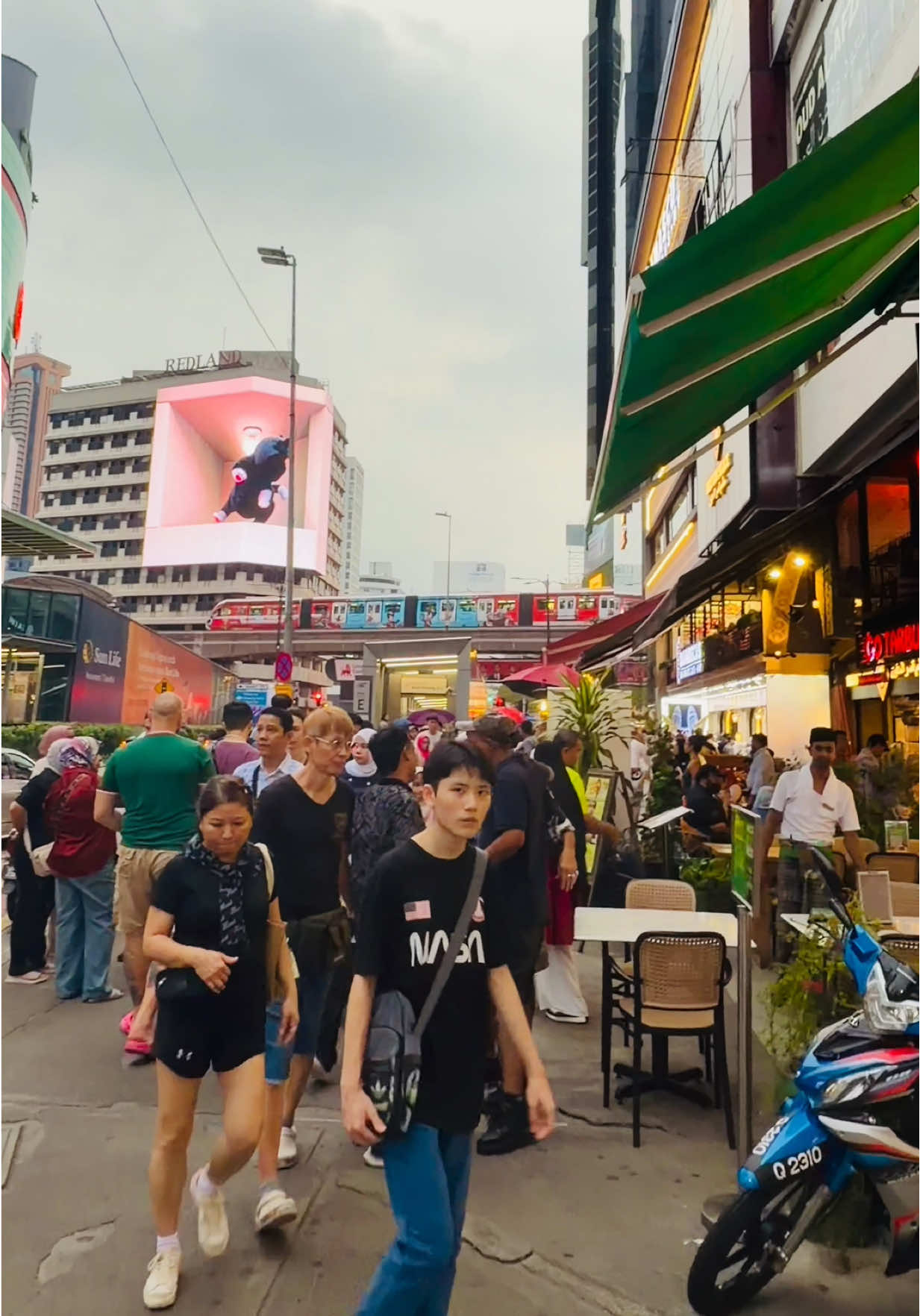 #kualalumpur #bukitbintang #foryou #travelling #typ @TikTok  @♣️Roman Hossain Shanto ♣️ 