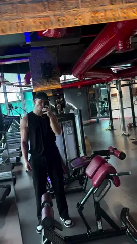 #fypシ゚ #gym #motivation #dark 