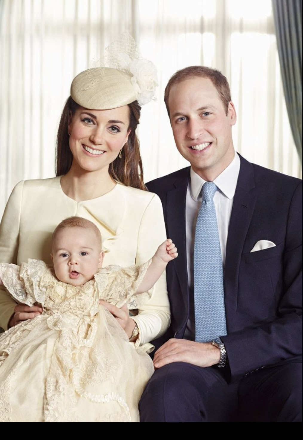 The way Catherine is looking at her boys melts my heart 😍❤️ #katemiddleton   #princewilliam #princegeorge          #britishroyalfamily #queenelizabeth 