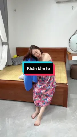 Khăn tắm chất liệu cotton thấm hút lại tốt. Combo 2 chiếc giá rẻ ạ #xuhuong #phuongconuong #khantam #khantamcotton #khantamgiadinh 