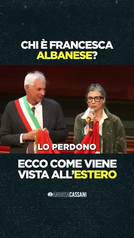 Caroline Fourest, giornalista francese nota per le sue inchieste coraggiose, ci racconta chi è veramente Francesca Albanese. La relatrice ONU italiana, Francesca, albanese, è un’attivista radicale con legami diretti con Hamas e un conflitto d’interessi evidente. All’estero, la sua figura è vista con grande scetticismo: le sue nomine sono politiche, i suoi rapporti influenzati da Paesi con interessi precisi, e le sue dichiarazioni spesso propagano teorie complottiste.