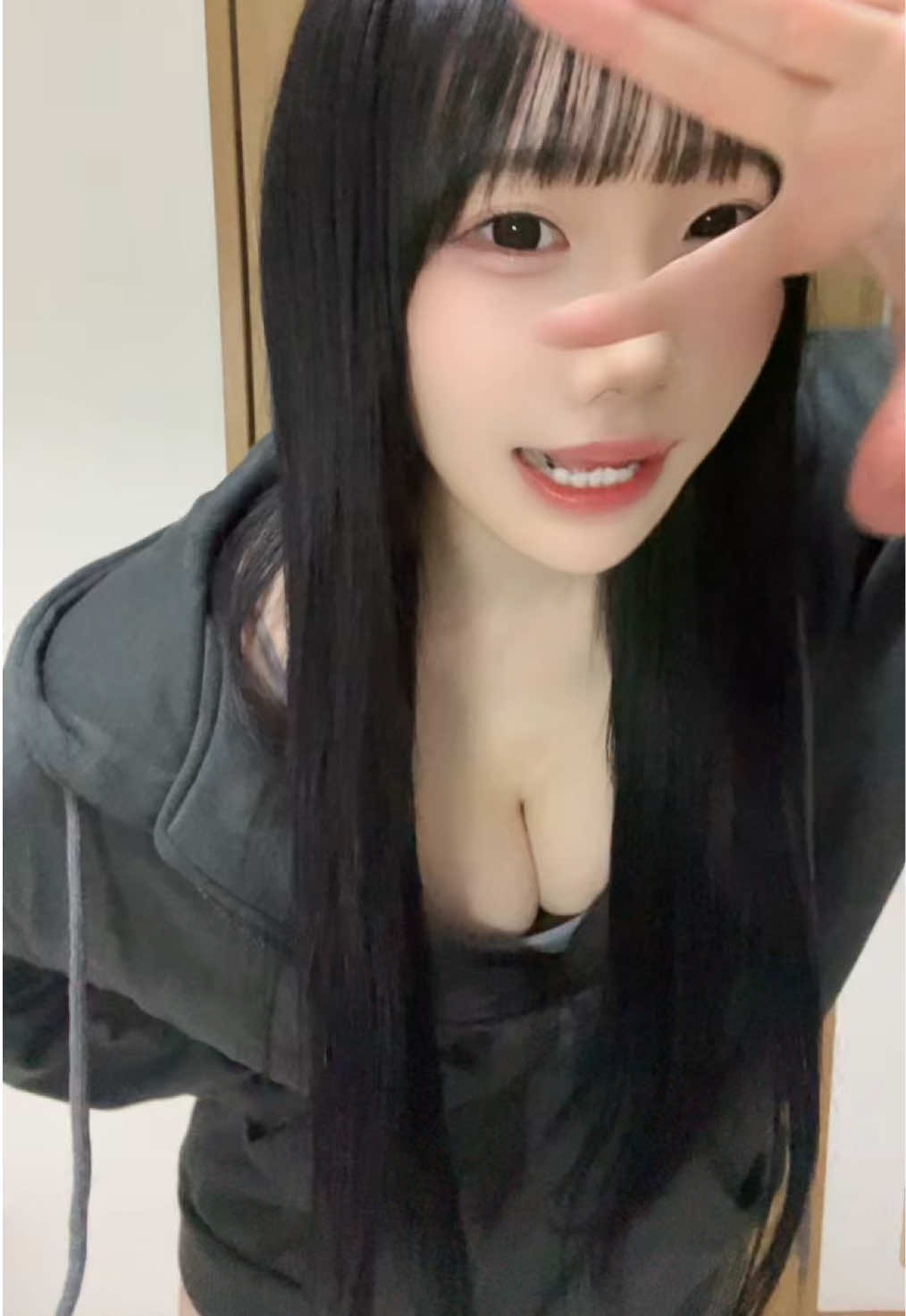 ハロウィンはどんなコスプレが見たいー？⸝⸝> ·̫ <⸝⸝♡#fyp #fypシ゚ 