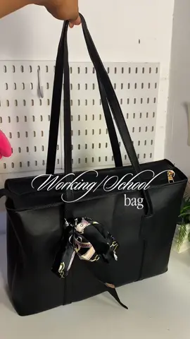Working/School bag perfect for everyday use 💟 #bag #workbag #schoolbag #affordableba #fyp 