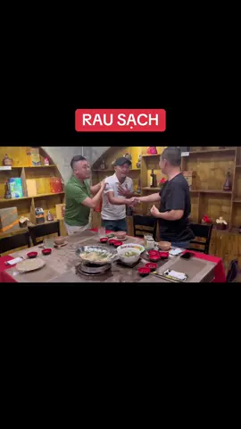 RAU SẠCH - Nhà Đôi chuyên cung cấp rau sạch nhé 🤣 #vukhung #vukhungtivi #haihuoc #xetaxibaton #haihuoc 