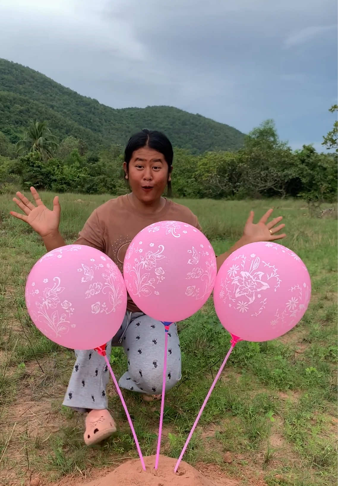 Survival Skills: SIMPLE but very USEFUL in forest #bushcraft #survival #Outdoors 