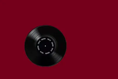 شلونكم حبايب 💔🗿#ربما_تشتاق_يومآ_للذي_زرع_المحبة_واختفى #حوراء_الورد_ضد_الحرارة_والبرد_👍🏻  #الله_يرحمه #ذكرى #علي_رشم 