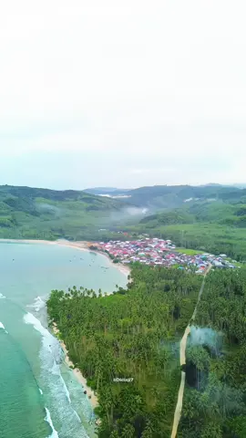 Pantai loloda keren2 semua😁smga sampai ke Apulea😊 #loloda #malukuutara #beranda #halut #halmaherautara #fyp #fyppppppppppppppppppppppp #viral #pantai 