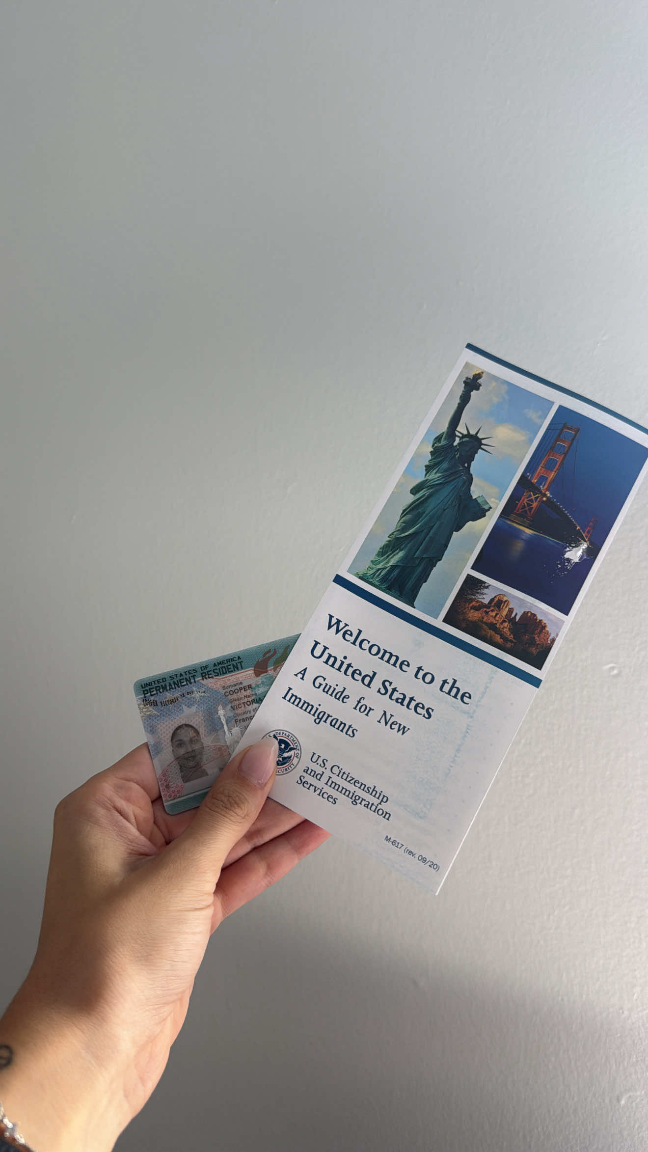 It is official !! I received my green card, this journey was scary and a lot of waiting but I applied on May 19th, 2025 and I received it on October 23rd, 2025 !!! I am so so happy and grateful 🇺🇸🇺🇸 #frenchintheusa #detroit #greencardapproved #usa 