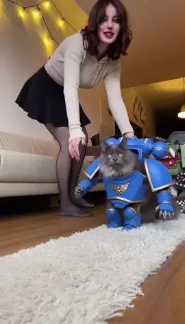 WH 40k КОТОКОСПЛЕЙ ТРЕНД⁉️ Ещё одна альтушка сделала костюмы по мотивам Warhammer 40000 для своих котиков!🐈    Мемы. Альтушка. Косплей. Memes. Cats. Alt girl. Юмор. #shorts #viralshorts #ai #warhammer40k #catsvideos
