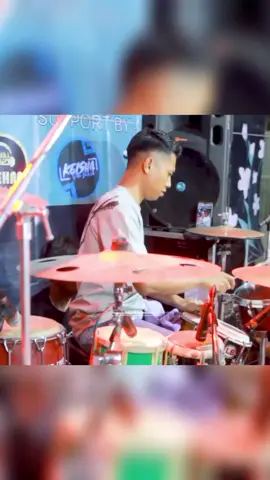 COVER KENDANG FARIZ ( KERTAS DAN API ) || EVA KHOLIQ #coverkendang #kertasdanapi #evakholiq #farizkendang  @evakholiq 