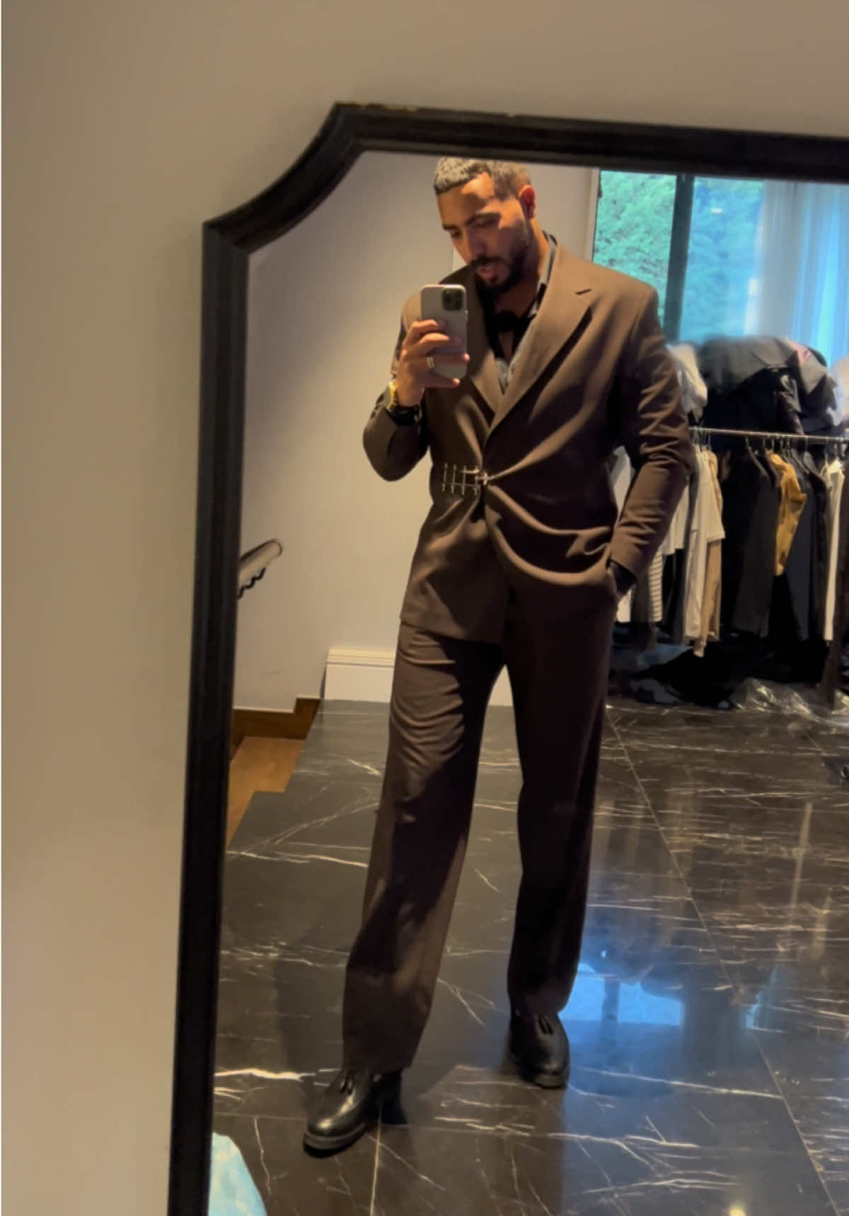 لوك أخر فاينل 🤎🤎أحلا من هكا مفماش صراحة كان من أحلا أطقم للبستها  شكرا لصديقي أحمد التركي علي هلا الطقم الرائع 🫡🫡و شكرا لكم علي دعمكم كل هي الفترة محبتكم شي كبير عندي ❤️❤️❤️ #جيش_العسكري👮‍♂️ #فؤاد_بوترعة #فؤاد #السعودية🇸🇦 #explore 