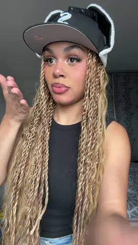 Juste pour montrer ma casquette 🧢 