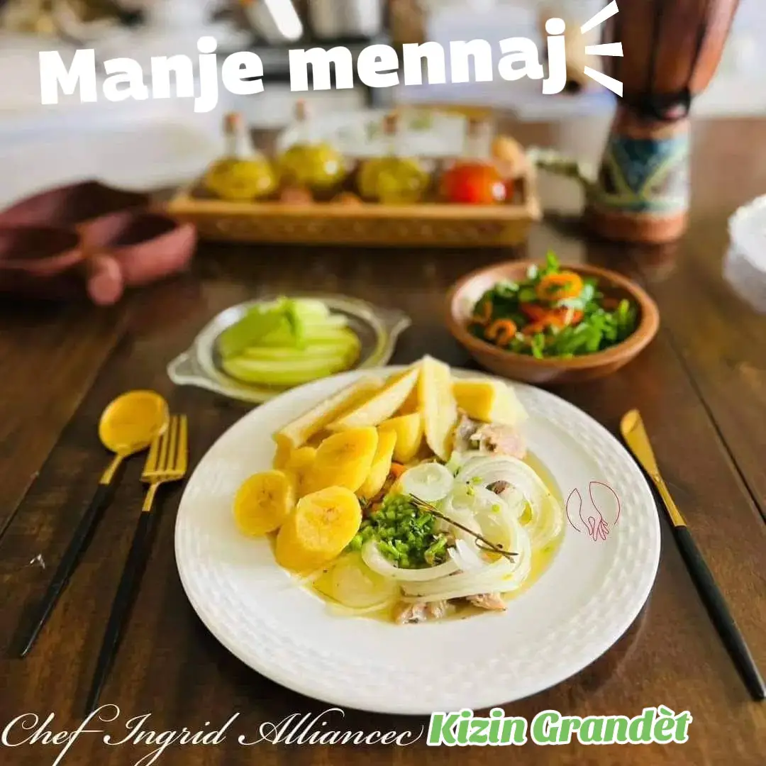 Asyèt boubout bòzò😍 👇🏽 Pwason sale, bannann miske ak patat, salad, salèz militon iac✅️ 👇🏽 Bonjou m t ap di wi 🤭🤣🤣, epi m tonbe rakonte istwa damou. Lanmou bèl 😍 Kizin nou an rich, sante, epi se koupe dwèt.  Pinch of my Cuisine    Kizin Grandet  Pwason sale ap restocke 3èm semèn mwa Novanm 🙏🏿. #cheflife #haitianculture #haitiancuisine #fyupageシtiktokeviral 