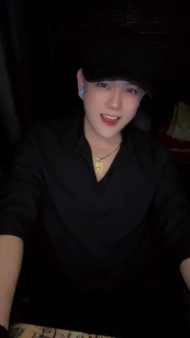 Anh ấy tốt hơn anh à , anh ta cũng thương em mà #anhaoden #lenxuhuong_tiktok 