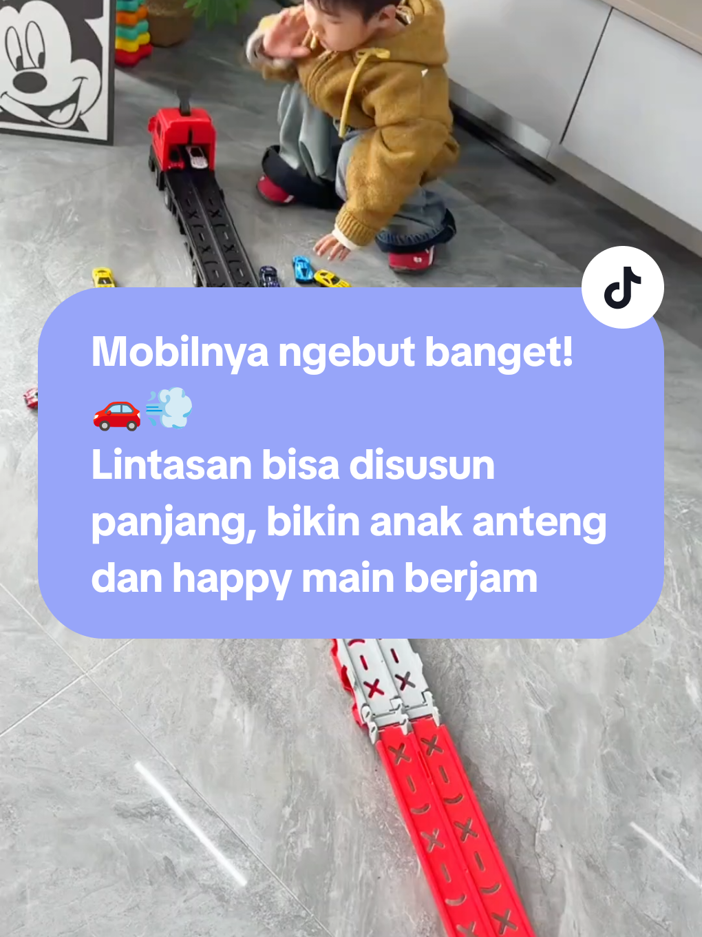 Mobilnya ngebut banget! 🚗💨 Lintasan bisa disusun panjang, bikin anak anteng dan happy main berjam-jam! Yuk, klik keranjang kuning sebelum stoknya habis 🔥#mainananak #mainanmobil #lintasanmobil #mainanviral #mainan 