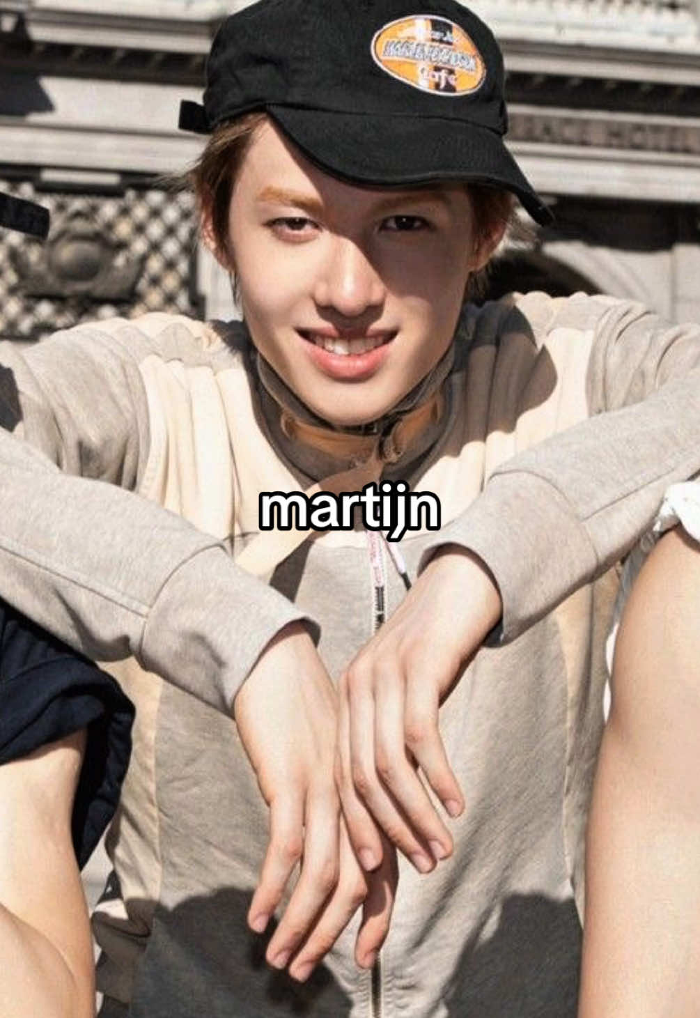 he’s giving dutch teen boy #martin #cortis #dutch #kpop #fyp 